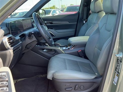 Used 2024 Kia Telluride SX X-Pro image 13