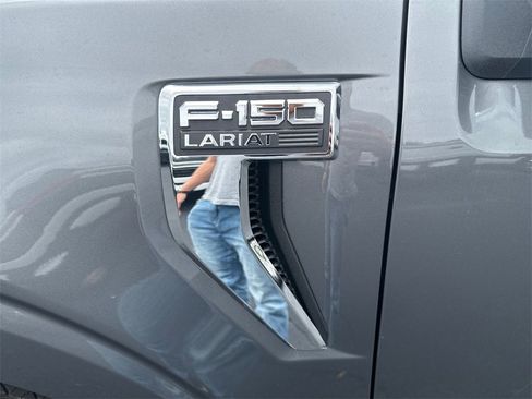 New 2025 Ford F150 Lariat w/ Equipment Group 501A Mid image 9