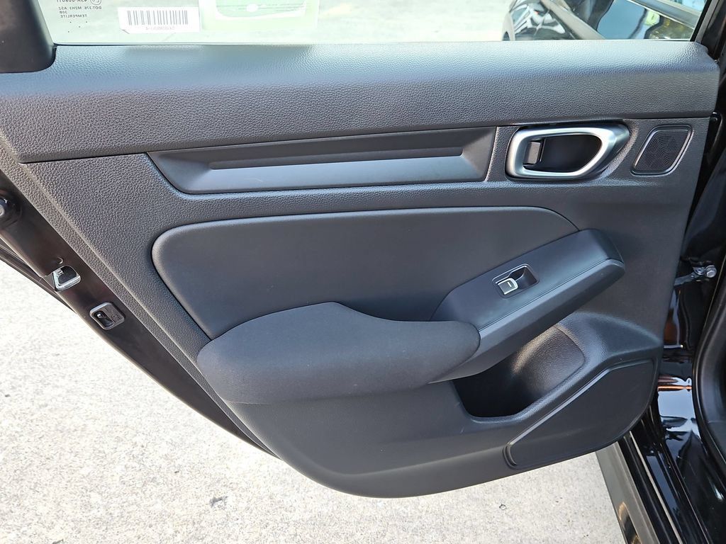 Used 2025 Honda Civic Sport image 27