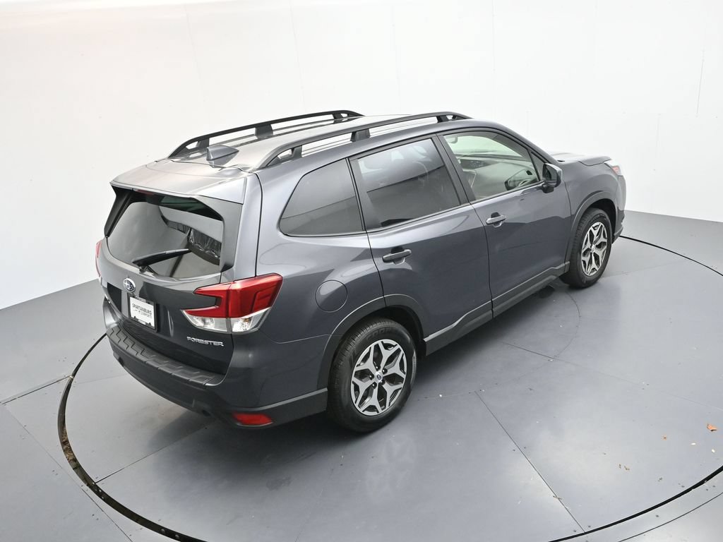 Used 2023 Subaru Forester Premium AWD/4WD image 34