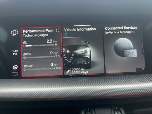 Used 2023 Alfa Romeo Stelvio Veloce image 47