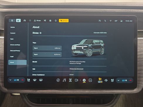 Used 2024 Rivian R1S Adventure AWD/4WD image 29