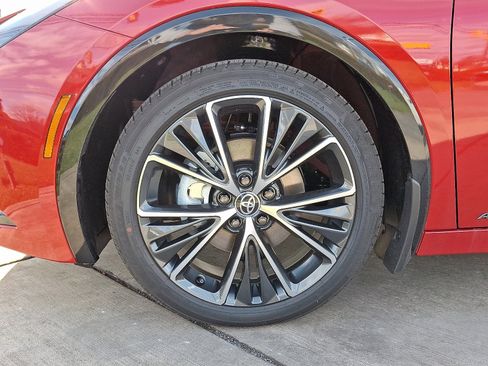 New 2026 Toyota Prius XLE image 4