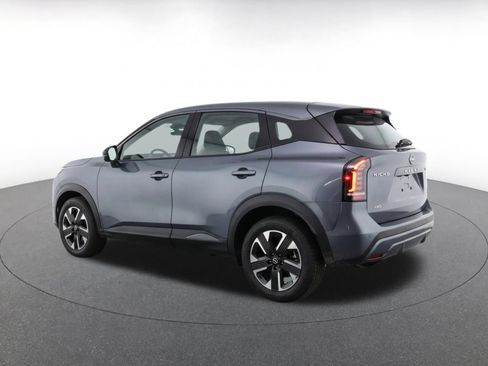 Used 2026 Nissan Kicks SV w/ Cold Weather Package AWD/4WD image 7