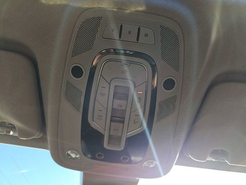 Used 2018 Audi Q7 3.0T Prestige w/ Prestige Package image 40