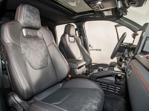 Used 2025 Toyota Tacoma TRD Pro image 20