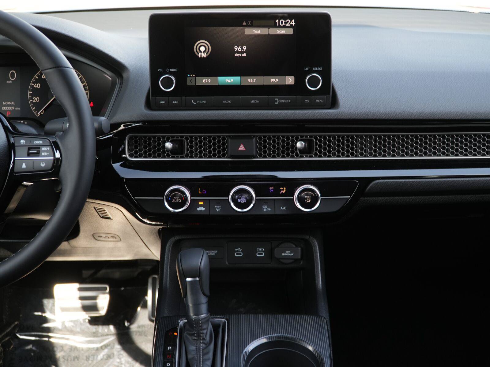 New 2026 Honda Civic Sport image 24