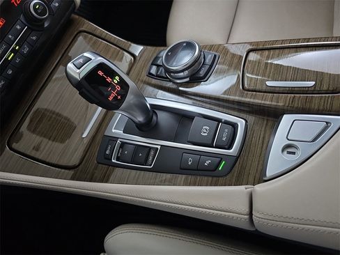 Used 2014 BMW 535i Sedan image 26
