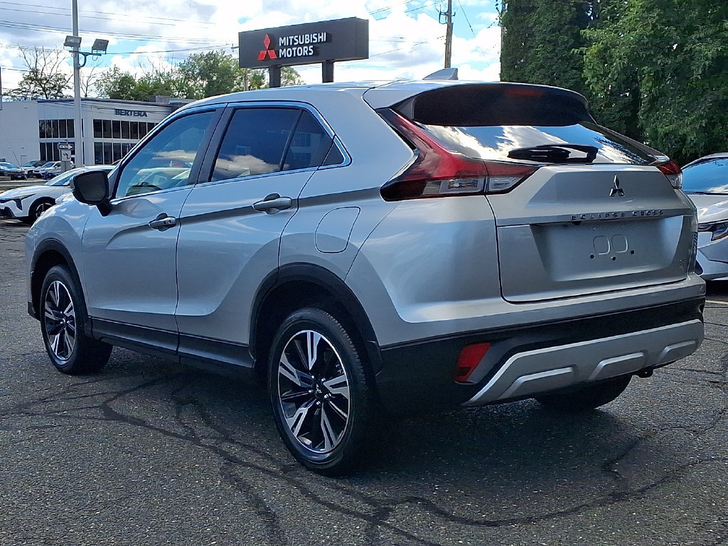 Used 2024 Mitsubishi Eclipse Cross SE AWD/4WD image 4
