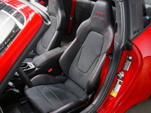 Used 2026 Porsche 911 Targa 4 GTS AWD/4WD image 21