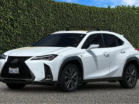 Used 2020 Lexus UX 200 F Sport w/ F Sport Premium Package FWD image 8