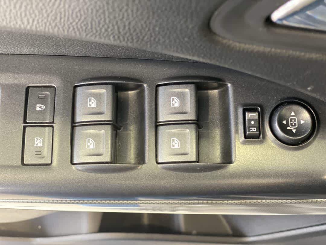 Used 2020 GMC Canyon All Terrain w/ All Terrain X Package AWD/4WD image 16
