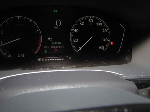 Certified 2025 Honda Civic Sport image 4