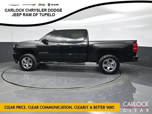 Used 2018 Chevrolet Silverado 1500 Custom w/ Custom Value Package AWD/4WD image 9