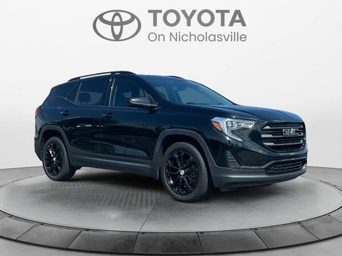 Used 2020 GMC Terrain SLE w/ Driver Convenience Package AWD/4WD image 7