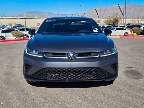 Certified 2025 Volkswagen Jetta Sport FWD image 6