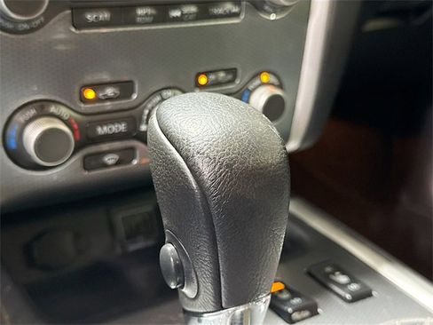 Used 2020 Nissan Pathfinder SL image 19