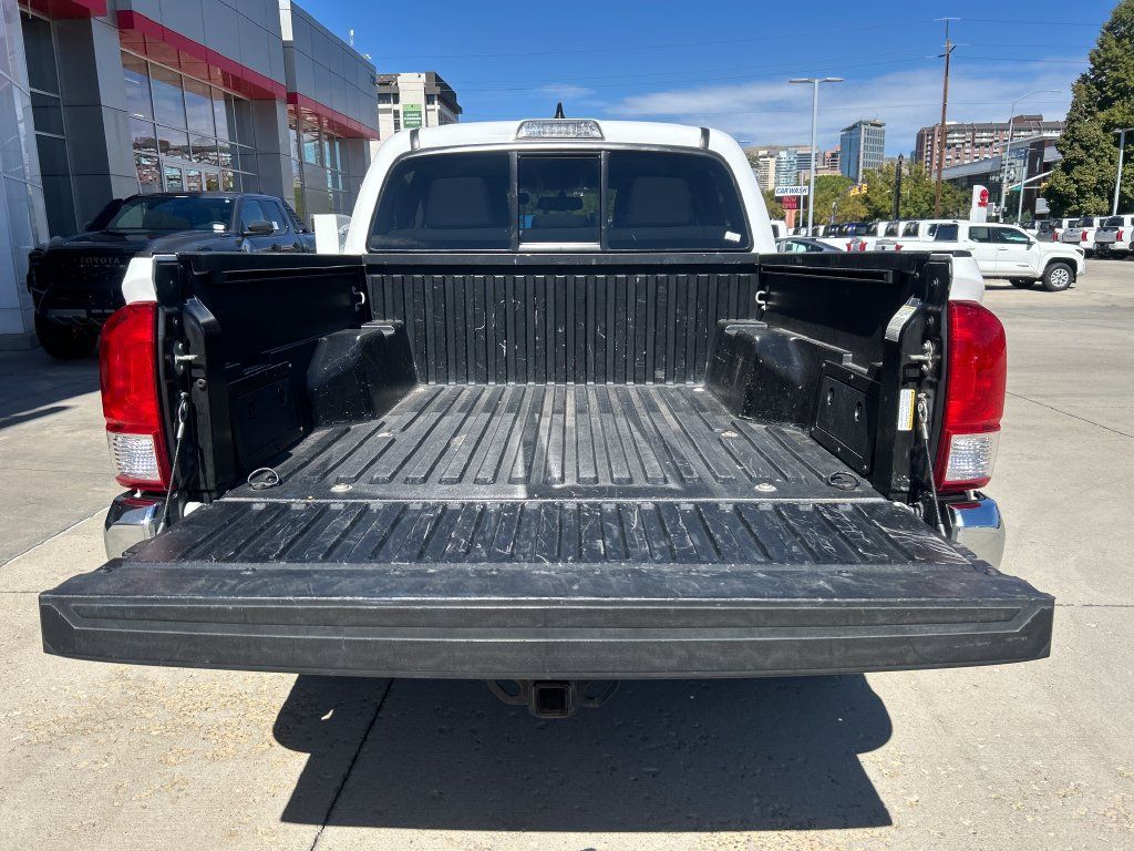Certified 2017 Toyota Tacoma SR5 w/ Tow Package RWD image 11