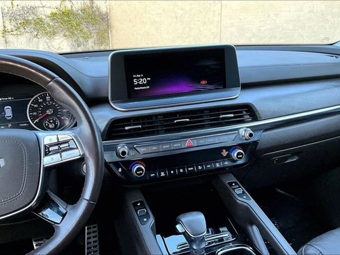 Certified 2022 Kia Telluride SX w/ Towing Package image 8