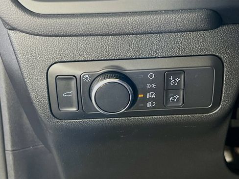 Used 2022 Ford Escape SE w/ SE Sport Appearance Package FWD image 10