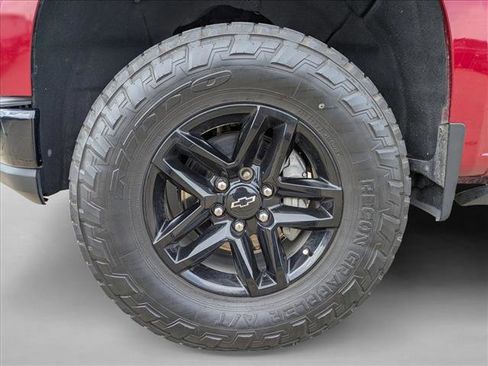 Used 2022 Chevrolet Silverado 1500 LT Trail Boss w/ Bed Protection Package image 24
