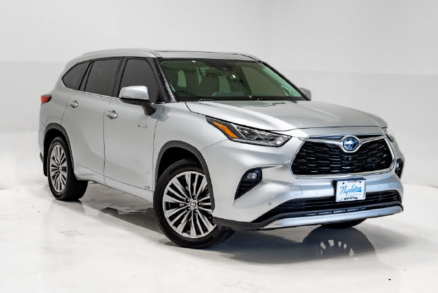 Used 2021 Toyota Highlander Platinum AWD/4WD image 6