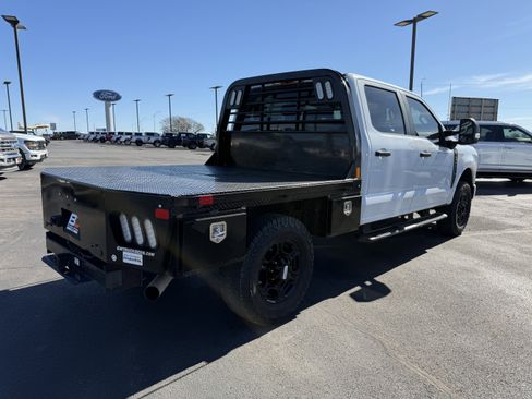 Used 2023 Ford F250 XL w/ STX Appearance Package image 3