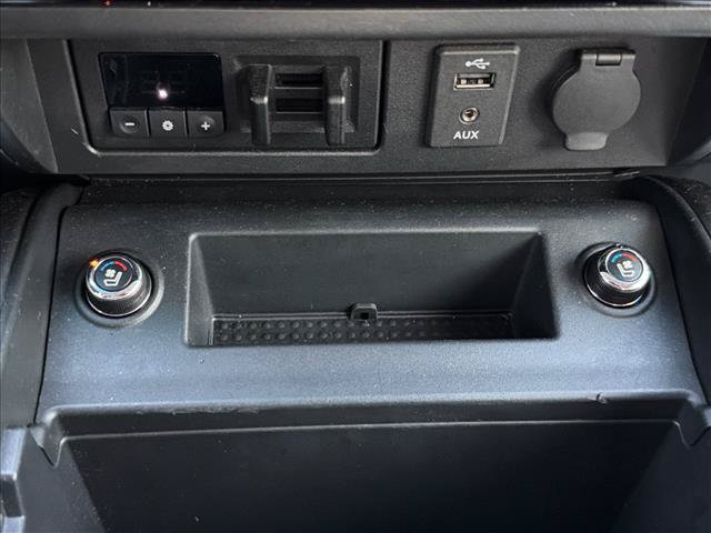 Used 2017 Nissan Titan Platinum Reserve RWD image 31