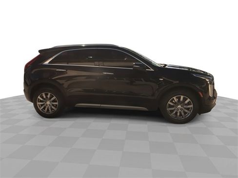 Used 2021 Cadillac XT4 Premium Luxury w/ Driver Awareness Package image 17