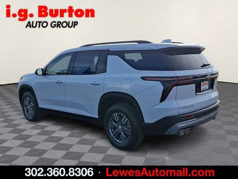 New 2026 Chevrolet Traverse LT image 3