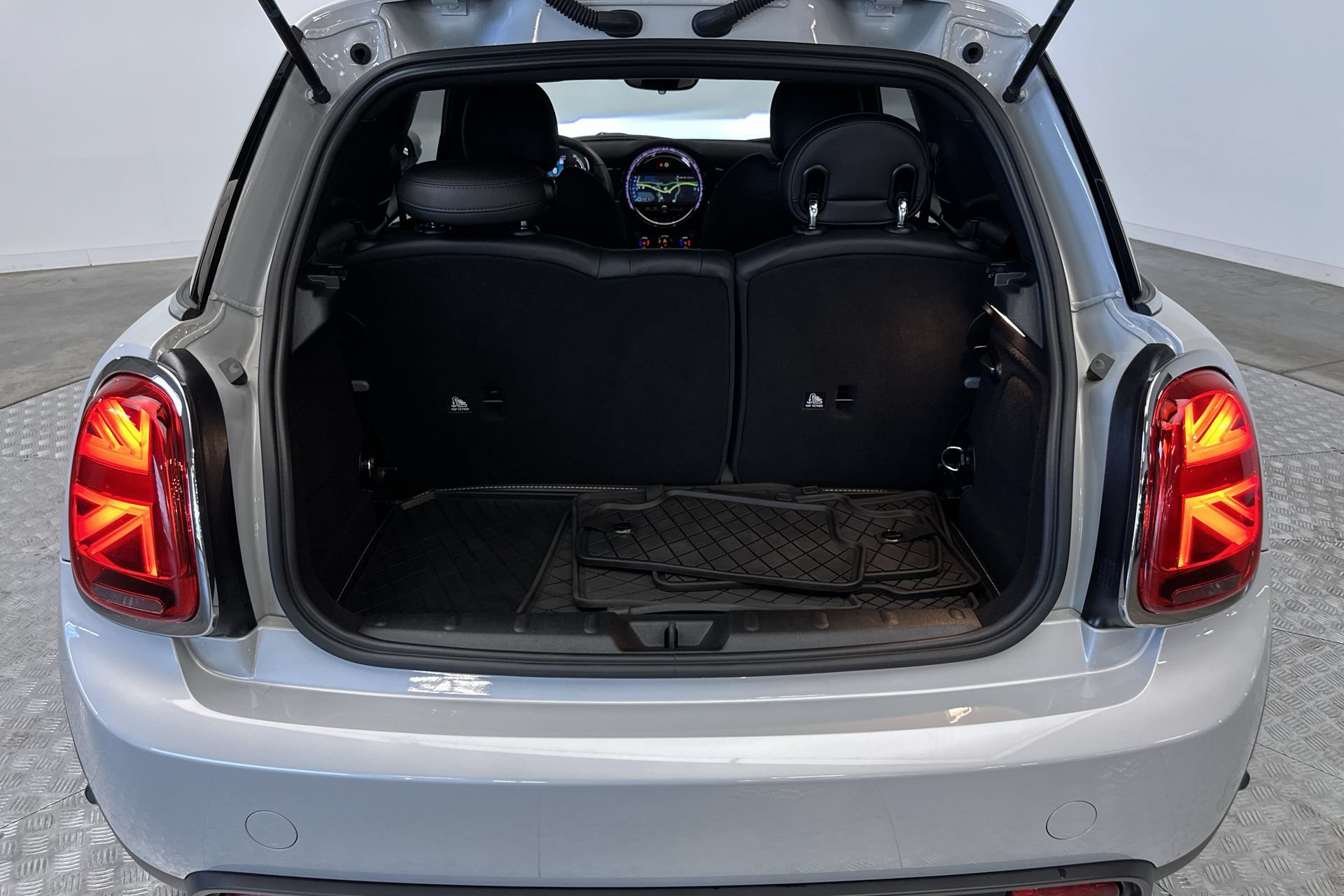 Used 2023 MINI Cooper SE FWD image 26