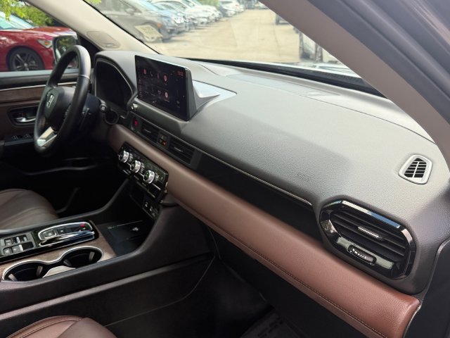 Used 2026 Honda Pilot Elite image 19
