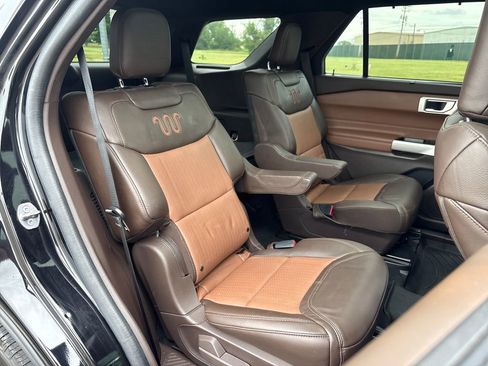 Used 2022 Ford Explorer King Ranch w/ Premium Technology Package AWD/4WD image 51