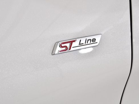 New 2026 Ford Explorer ST-Line w/ ST-Line Street Pack AWD/4WD image 23