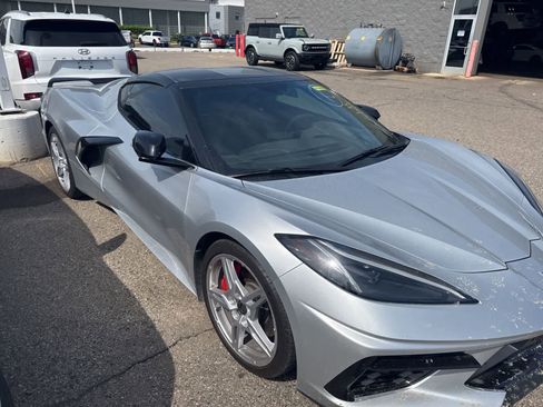 Used 2020 Chevrolet Corvette Stingray Preferred Cpe w/ 2LT Preferred Equipment Group RWD image 8