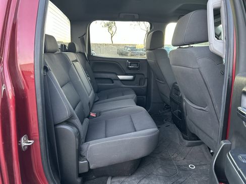 Used 2018 Chevrolet Silverado 1500 LT w/ All Star Edition image 12