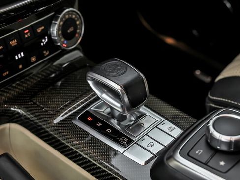 Used 2018 Mercedes-Benz G 65 AMG 4MATIC image 30
