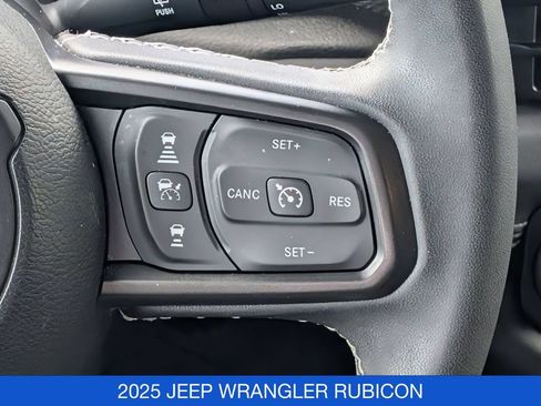 Used 2025 Jeep Wrangler Unlimited Rubicon AWD/4WD image 20