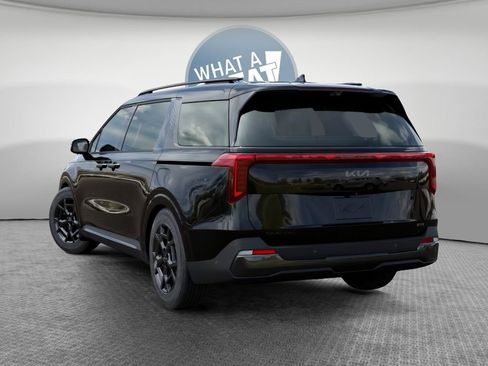 New 2026 Kia Carnival SX Prestige FWD image 4
