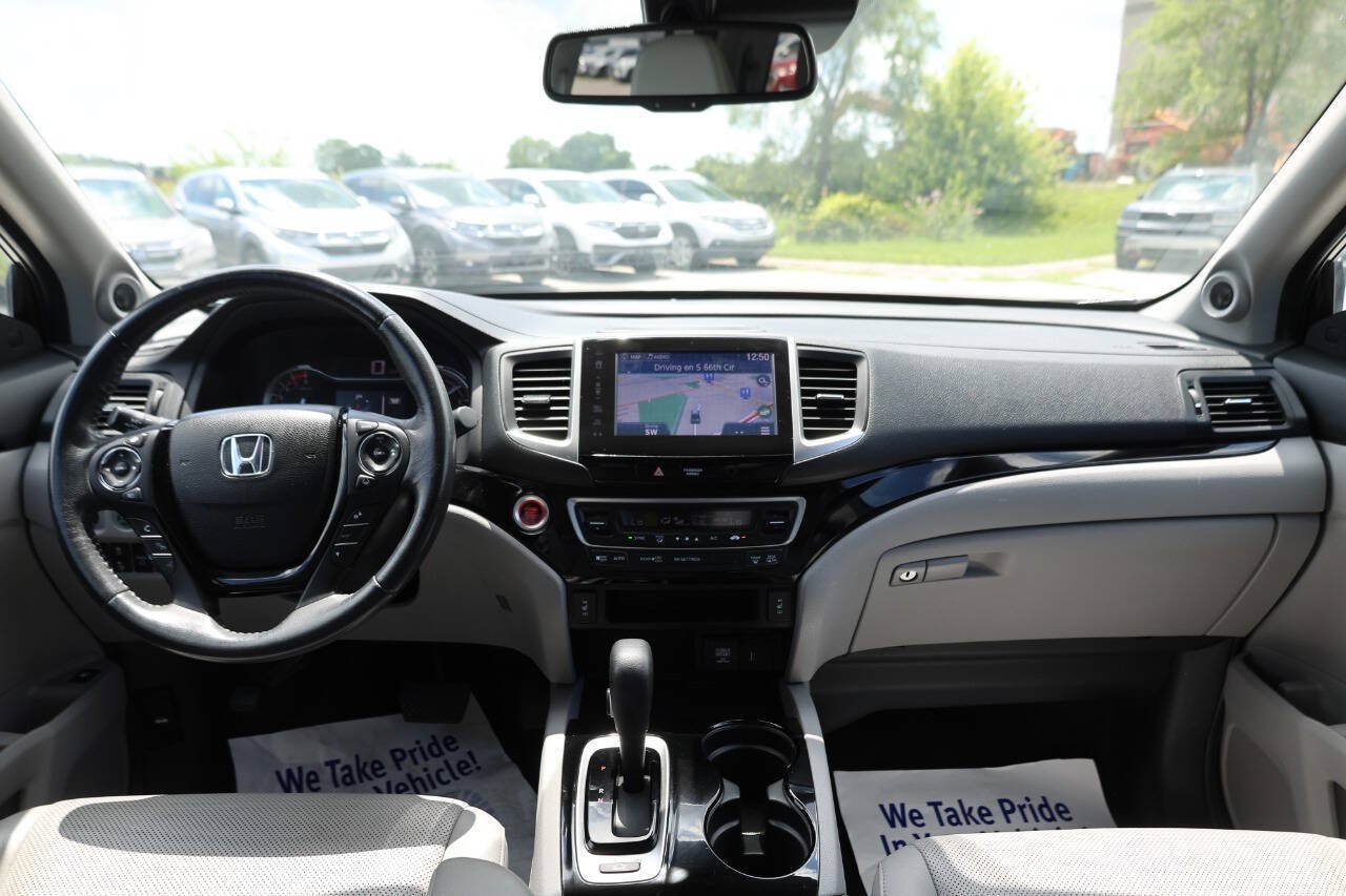 Used 2017 Honda Ridgeline RTL-E image 14