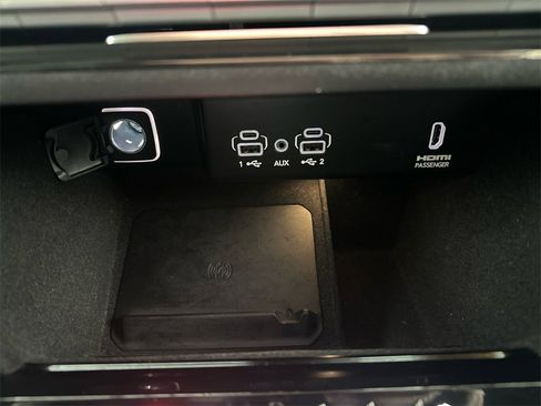 Used 2022 Jeep Wagoneer Series II w/ Premium Group I image 13