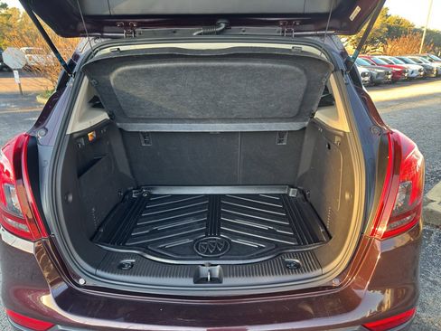 Used 2018 Buick Encore Preferred image 30