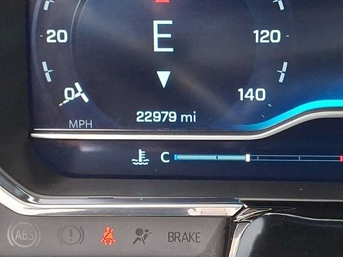 Used 2025 Chevrolet Silverado 1500 High Country w/ High Country Premium Package AWD/4WD image 22