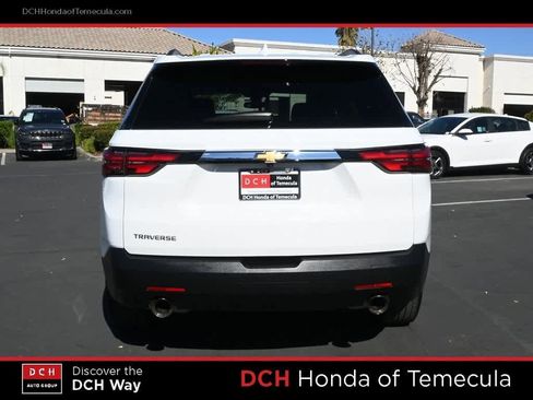 Used 2023 Chevrolet Traverse LT image 6