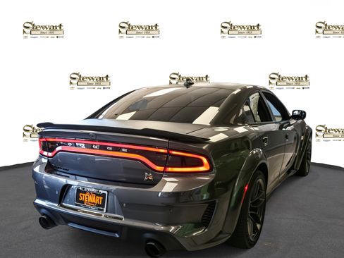 Used 2022 Dodge Charger Scat Pack image 4