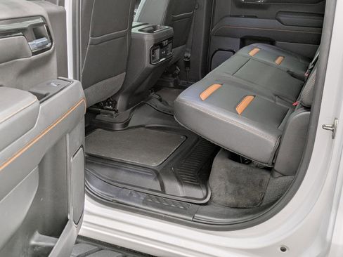 Used 2022 GMC Sierra 1500 AT4 image 25