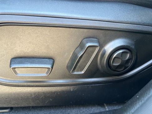 Certified 2025 Jeep Grand Cherokee Altitude AWD/4WD image 20