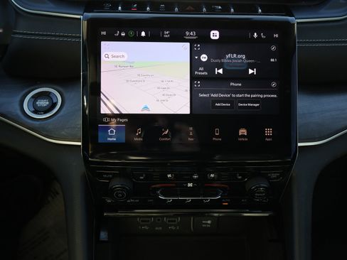 Used 2021 Jeep Grand Cherokee L Limited w/ Luxury Tech Group II image 27