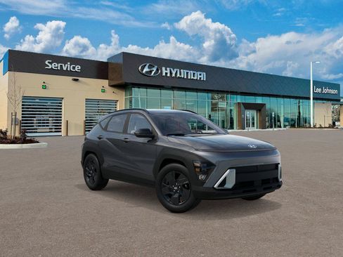 New 2027 Hyundai Kona SEL Sport AWD/4WD image 2