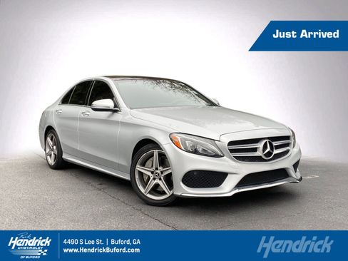 Used 2018 Mercedes-Benz C 300 4MATIC Sedan image 1